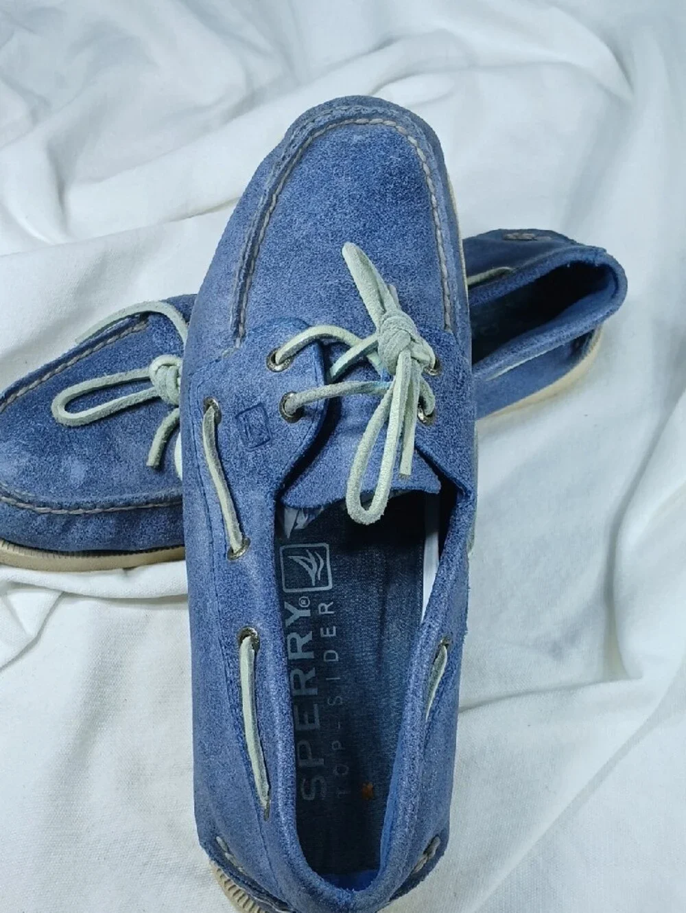 Sperry soft blue